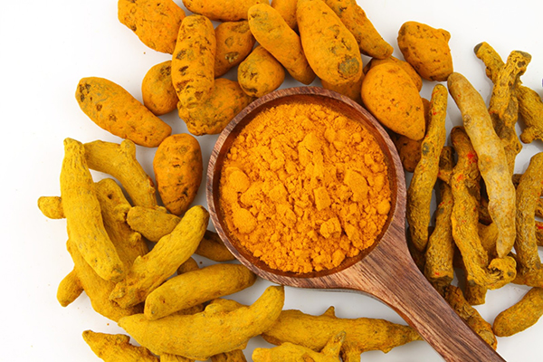 Hoạt chất curcumin từ nghệ vàng hỗ trợ và điều trị nhiều loại bệnh