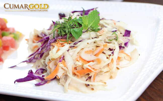 Salad bắp cải tốt cho người bị đau dạ dày